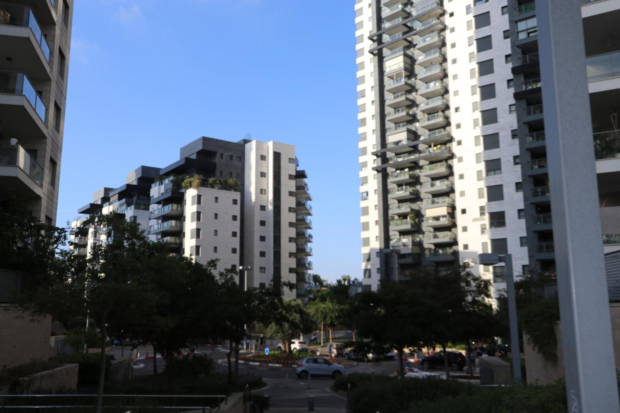 Assuta * Tel Aviv