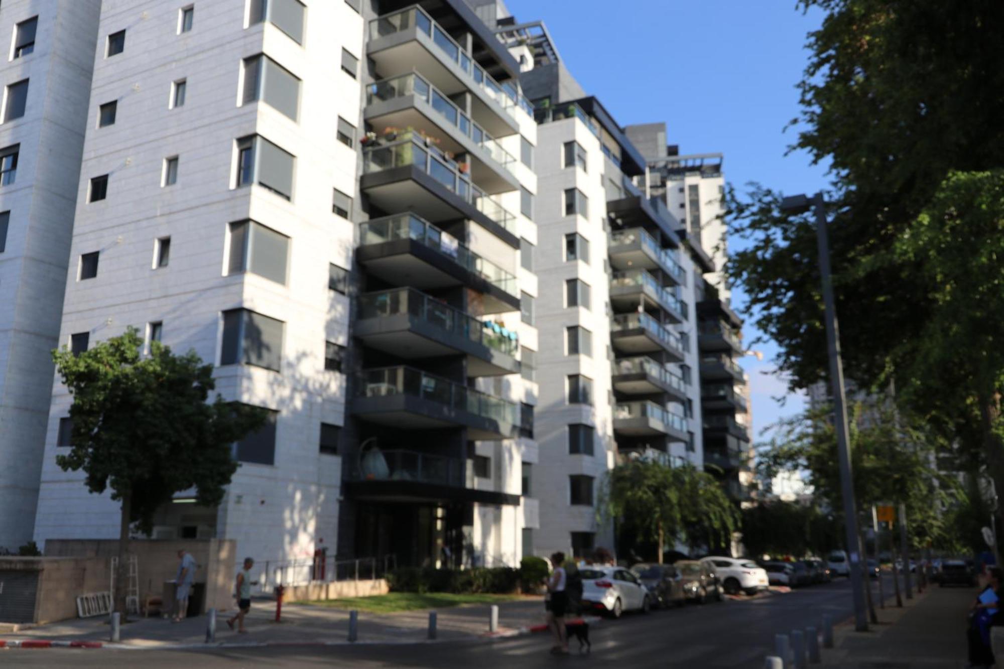 Assuta Apartment